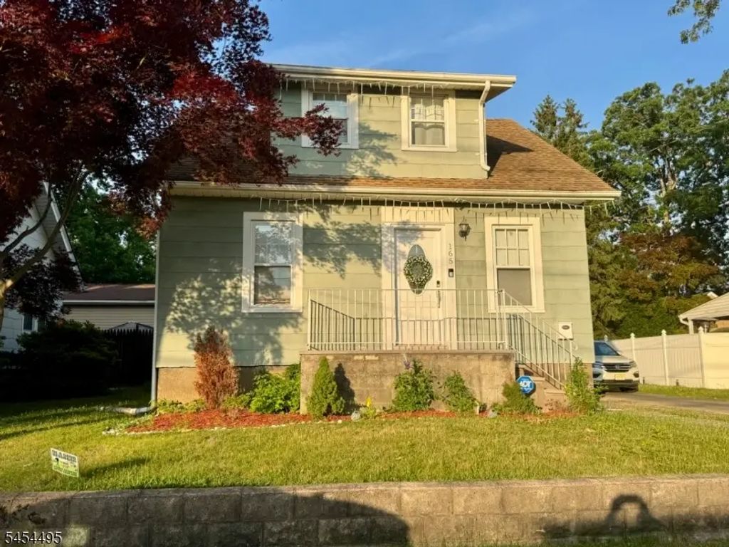 165 5th Ave, Hawthorne Boro