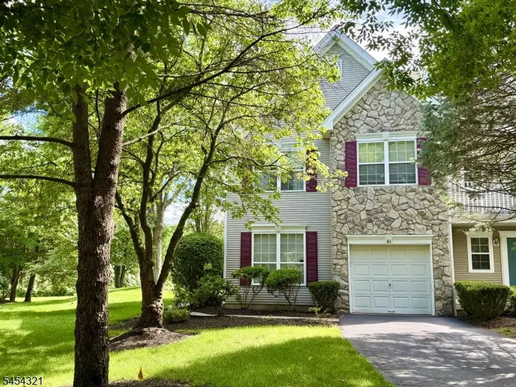 61 Dorchester Dr, Bernards Twp.