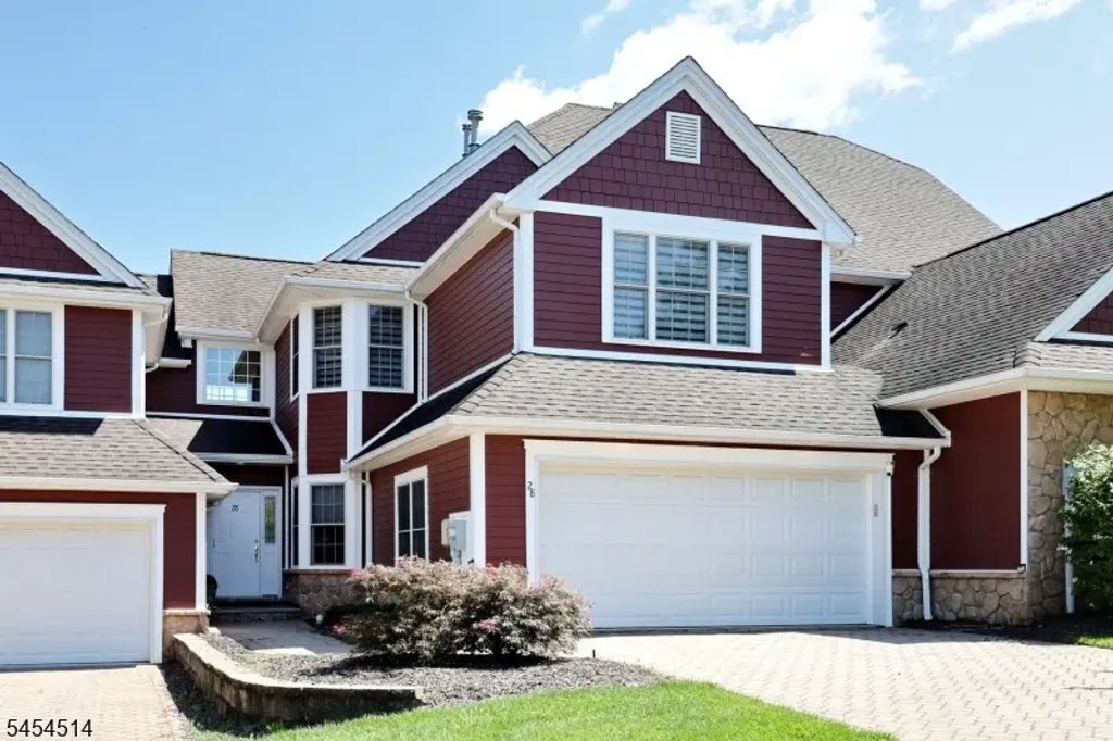 28 Turnberry Ln, Hardyston Twp.