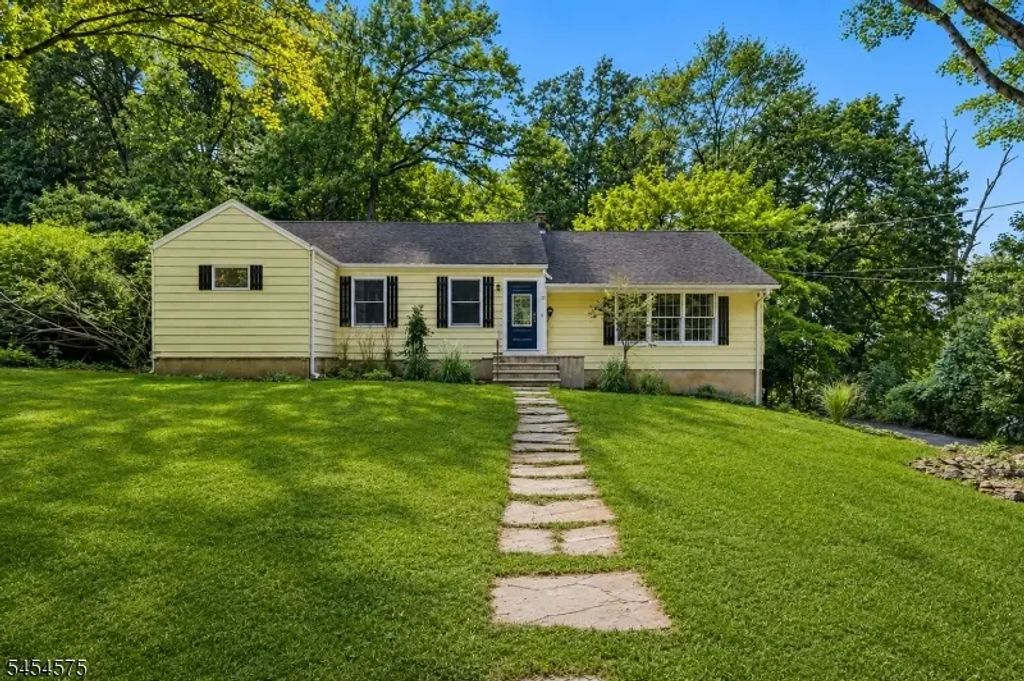27 Inwood Rd, Berkeley Heights Twp.