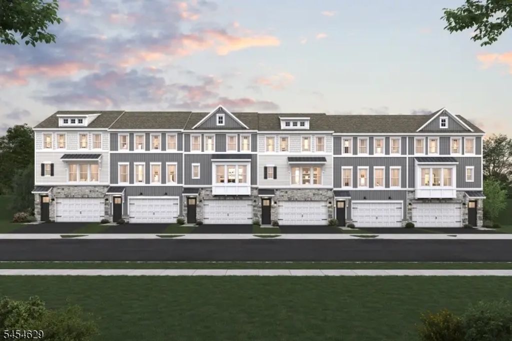 1 Reservoir Point, Wayne Twp.
