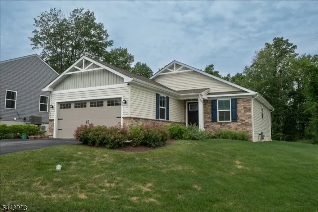 49 Coventry Rd, Hardyston Twp.