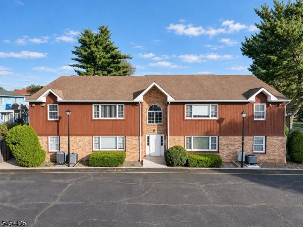 112-130 Sherwood Ave, Paterson City