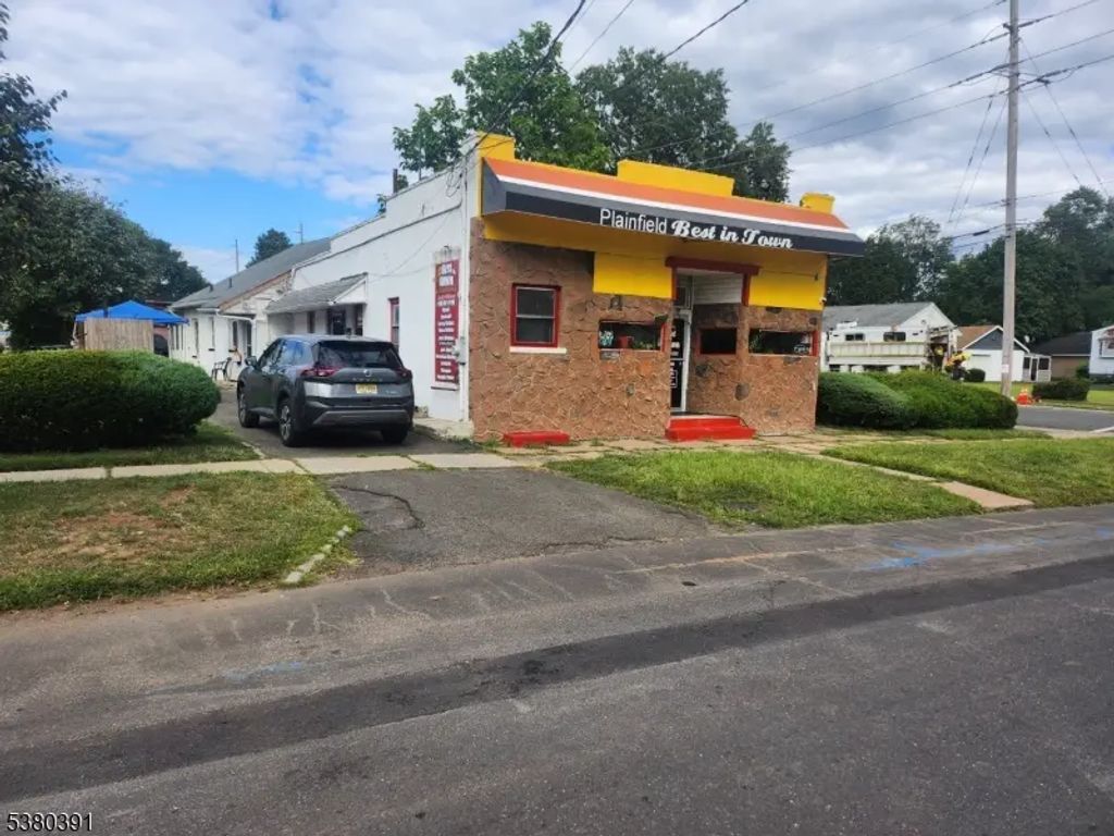 219 Garfield Ave, Plainfield City