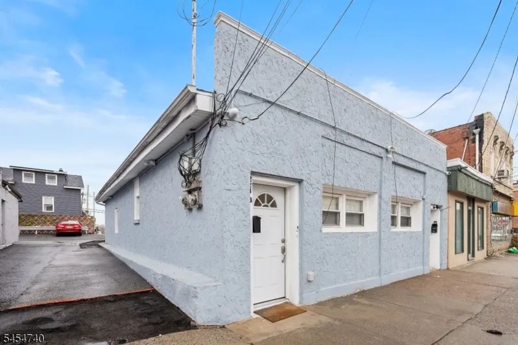 224 Macarthur Ave, Garfield City