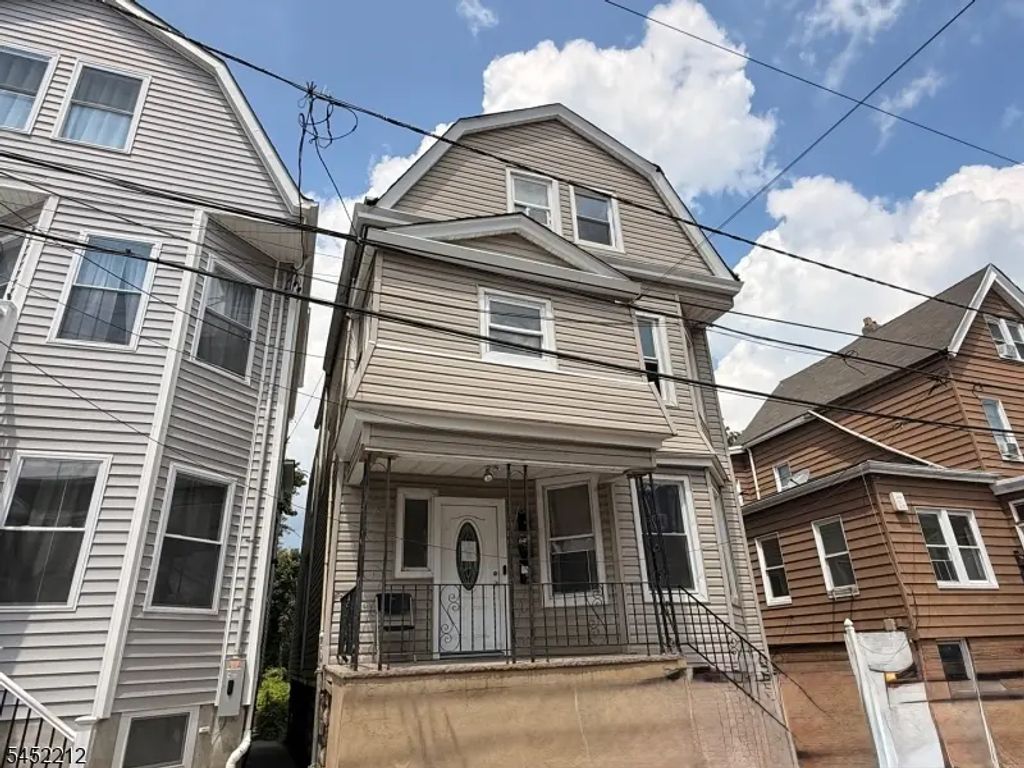 135 Hobson St, Newark City