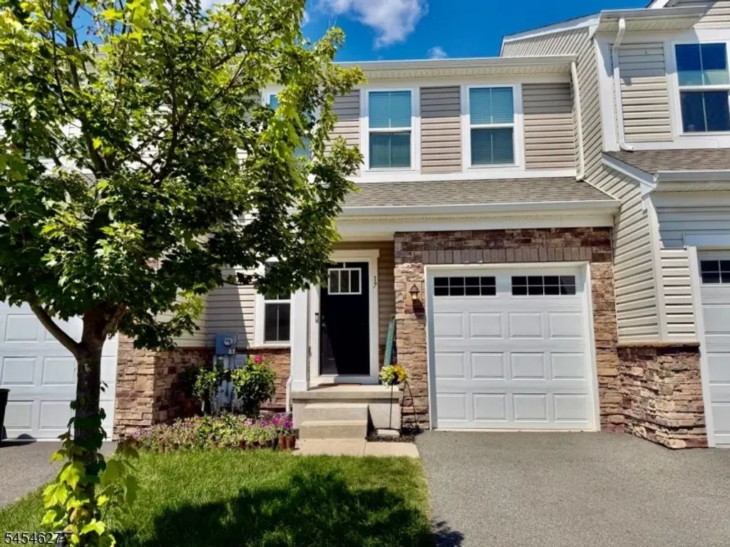 17 Sierra Pl, Sparta Twp.