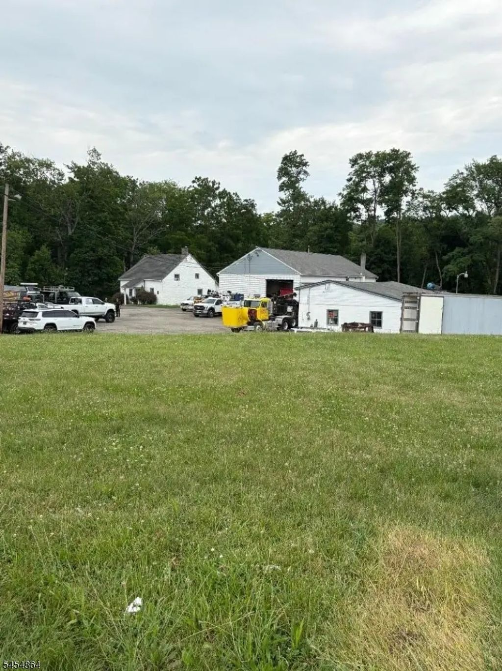 349 State Route 57, Washington Twp.
