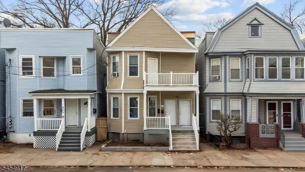 487 S 17th St, Newark City
