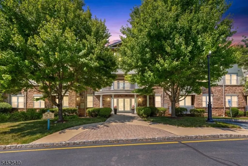 461 Victoria Drive, Bridgewater Twp.