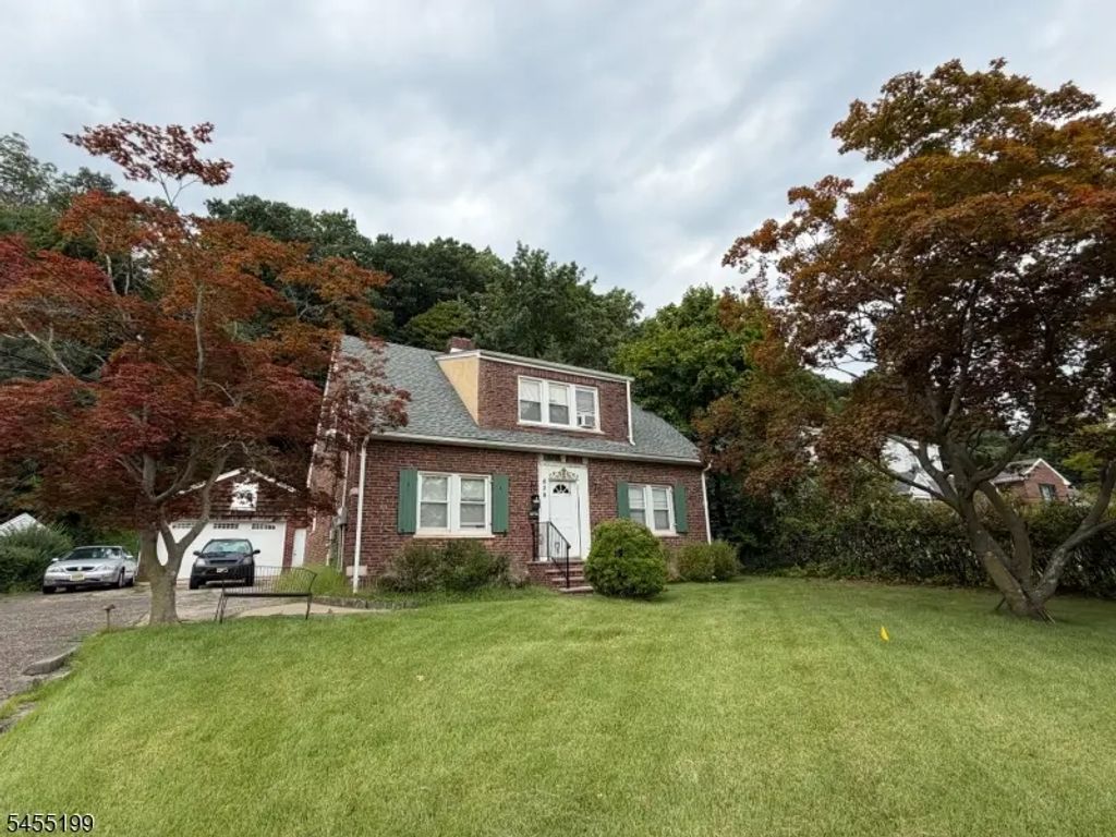 628 Valley Rd, Clifton City
