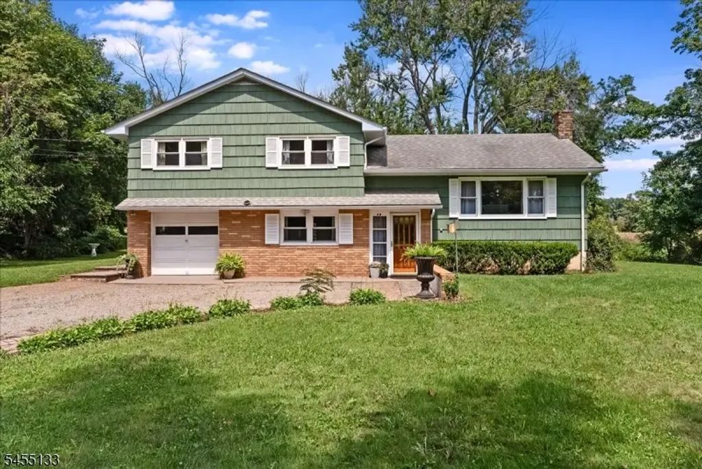 64 Dunkard Church Rd, Delaware Twp.
