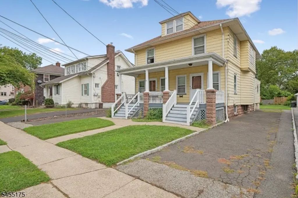 20 Blaine St, Millburn Twp.