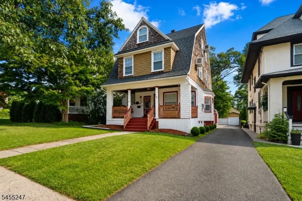 165 Claremont Ave, Montclair Twp.