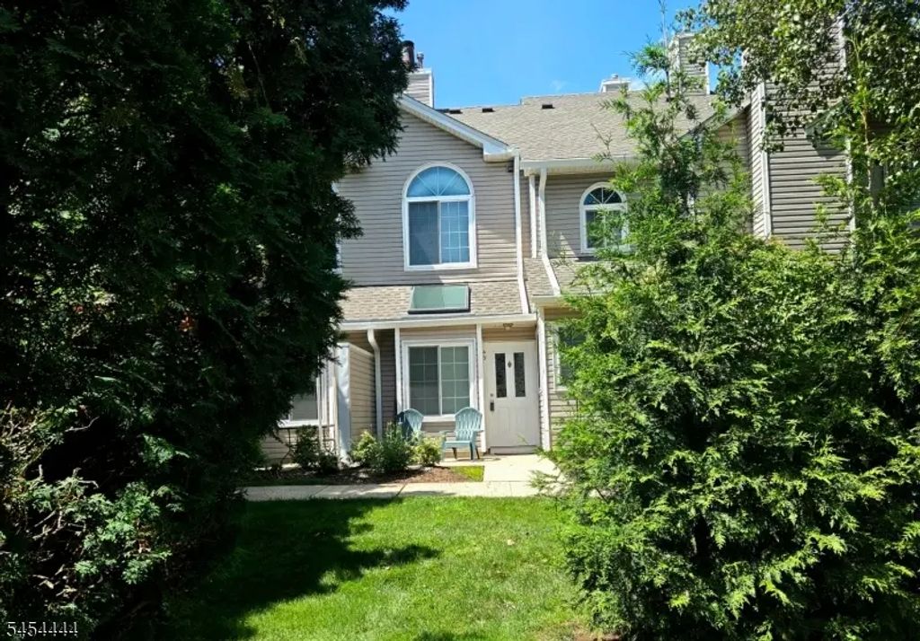 49 Birchwood Road, Bedminster Twp.