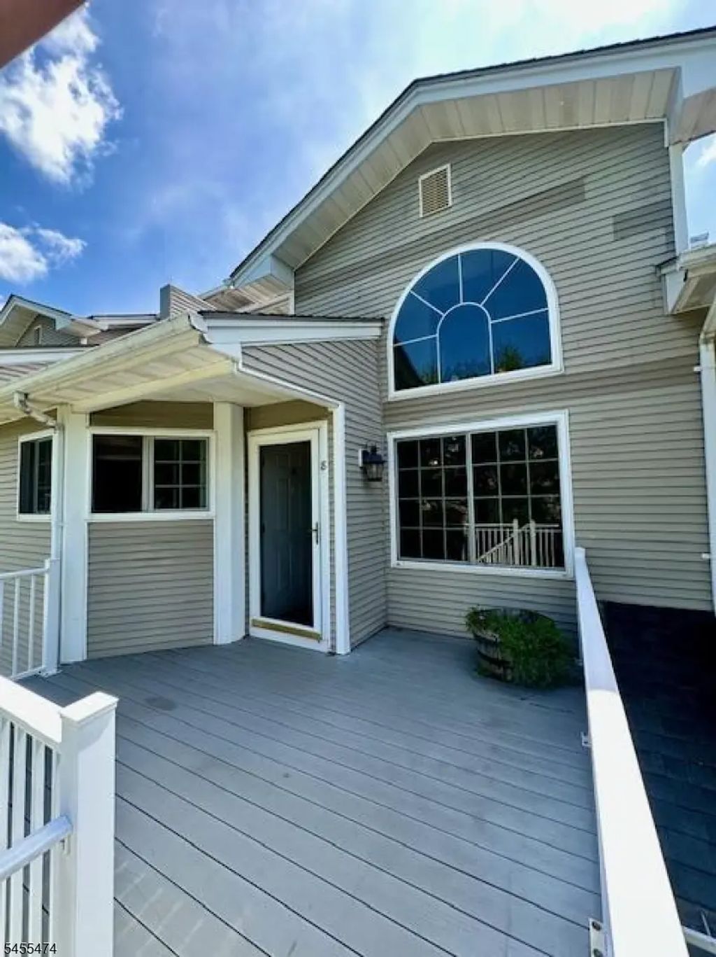 8 Crestmont Road Ondo, Bedminster Twp.