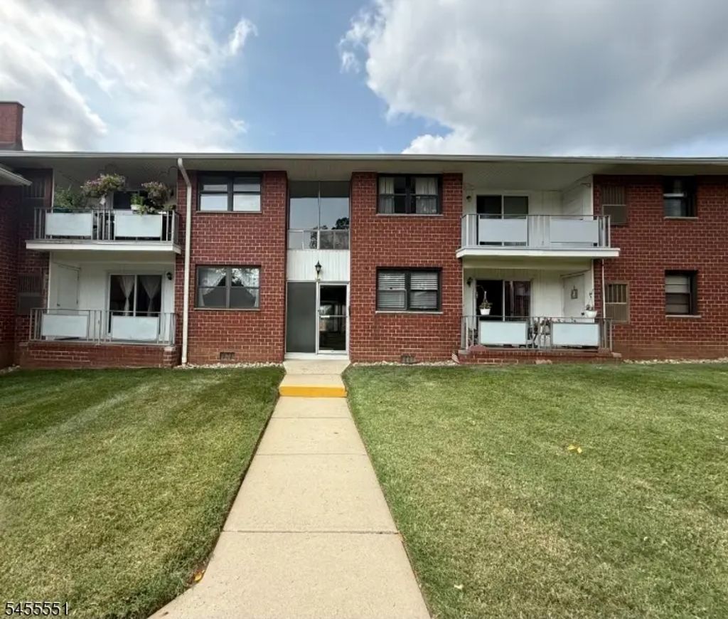 1300 Rock Avel2, North Plainfield Boro