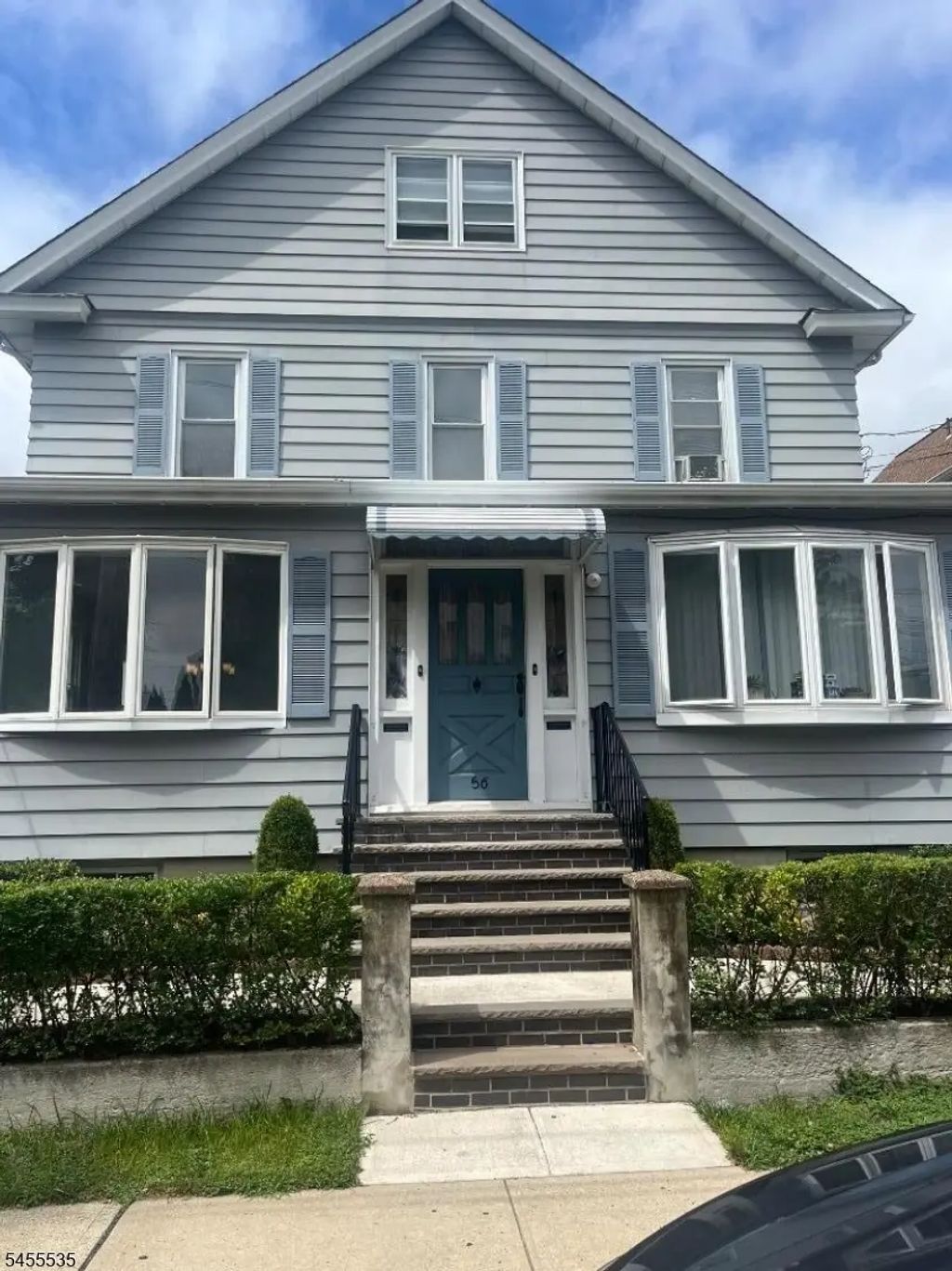 56 Seger Ave, Clifton City