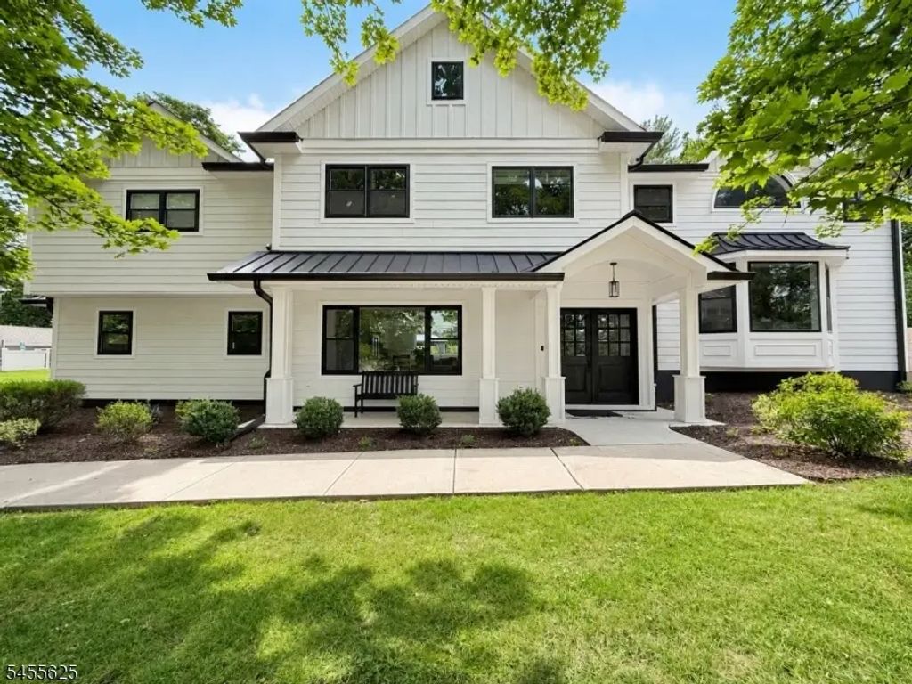 50 Mountain Ave, Warren Twp.
