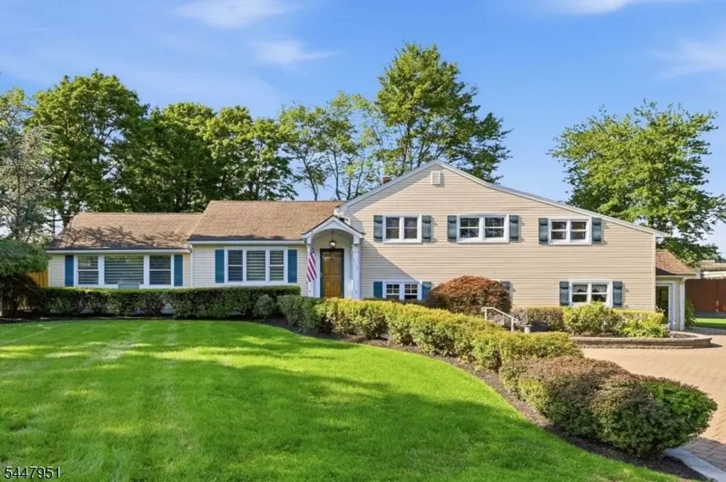 133 Sandra Dr, Parsippany-Troy Hills Twp.