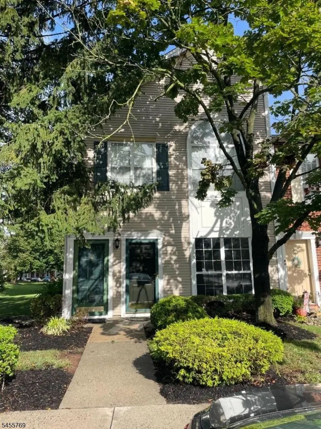 62 Gregory Ln, Franklin Twp.