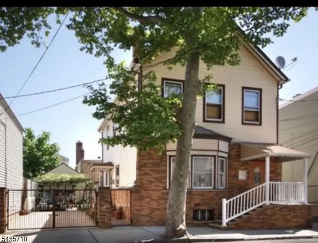 14 Vincent St, Newark City