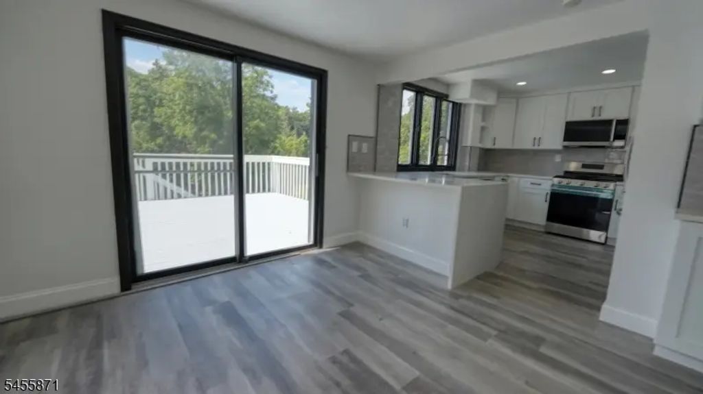 20 Anderson Hill Rd, Bernardsville Boro