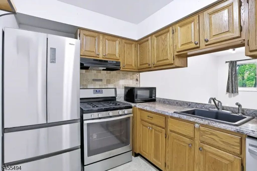 5 Brandywine Ct, Vernon Twp.