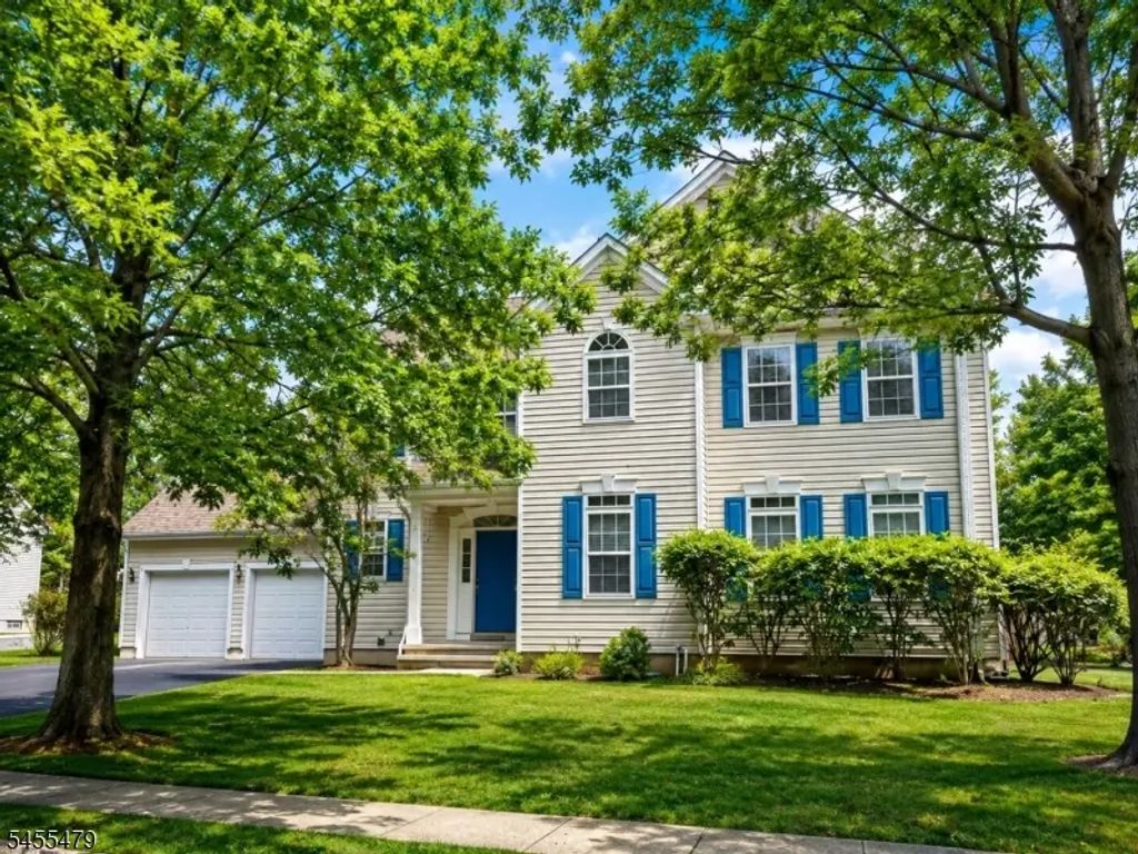 23 Liberty Ridge Rd, Bernards Twp.