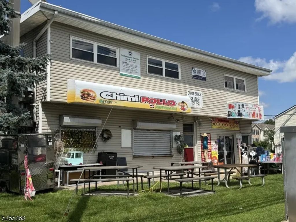 715 Somerset St, Unit 202, Franklin Twp.