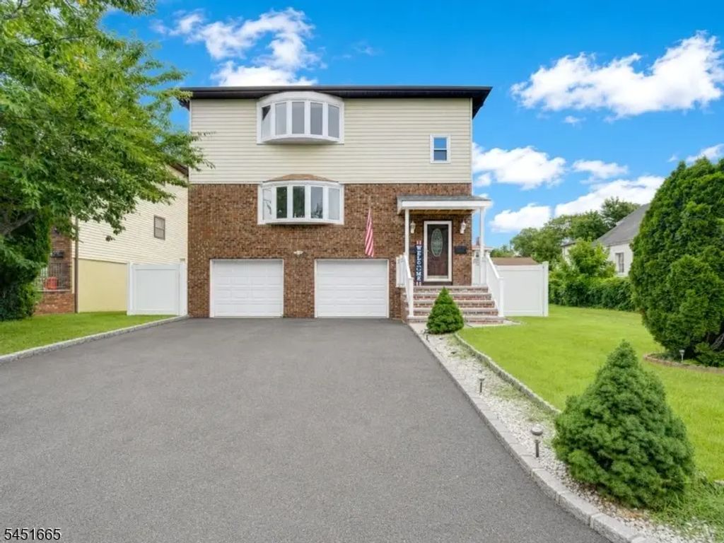 237 N 8th St, Kenilworth Boro