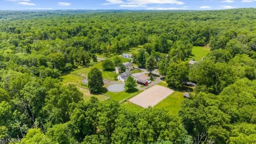 179 Lindbergh Rd, East Amwell Twp.