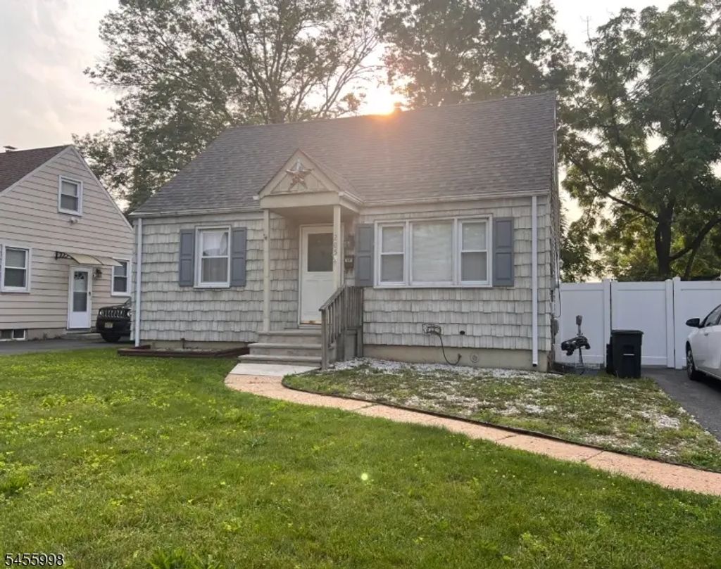 205 Villa Pl, Rahway City
