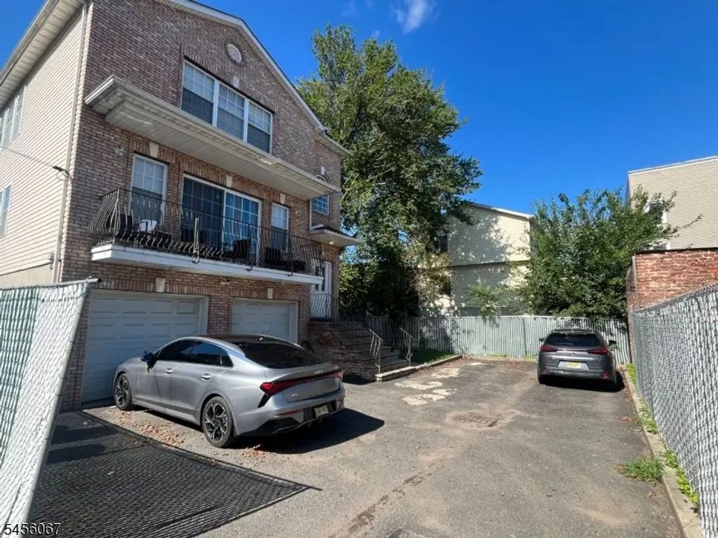 193.5 Hillside Ave, Newark City