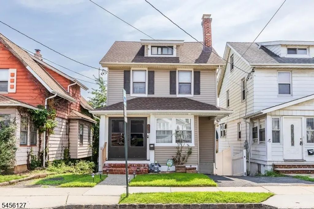 420 Dewitt Ave, Belleville Twp.