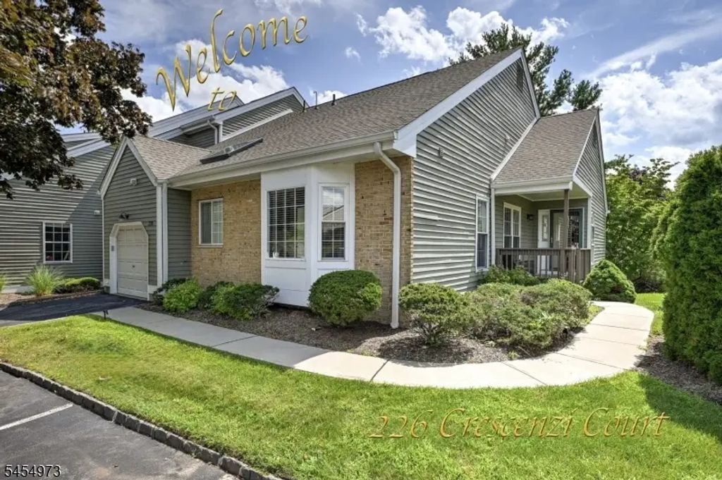 226 Crescenzi Ct, West Orange Twp.