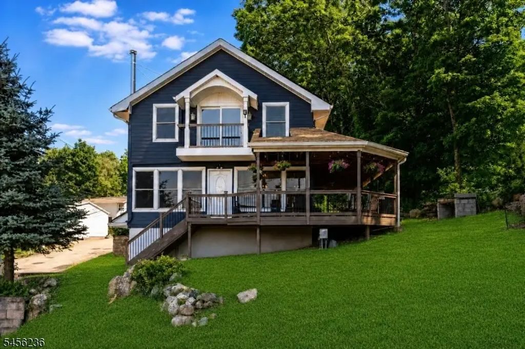 2 San Bar Dr, Jefferson Twp.