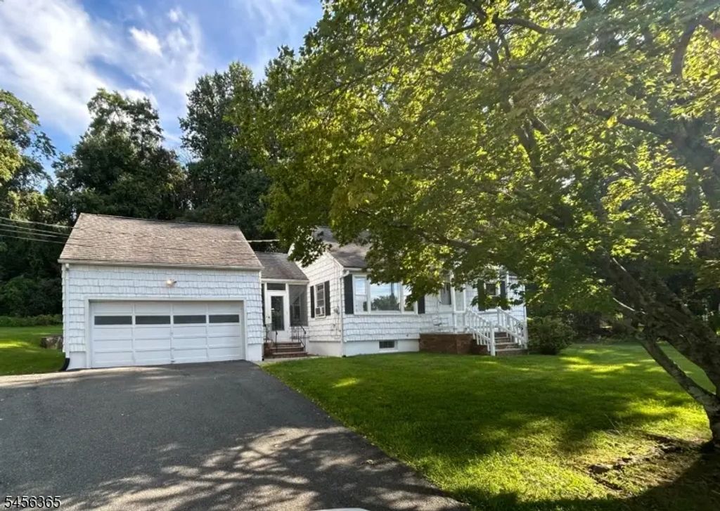318 Palmer Rd, Denville Twp.