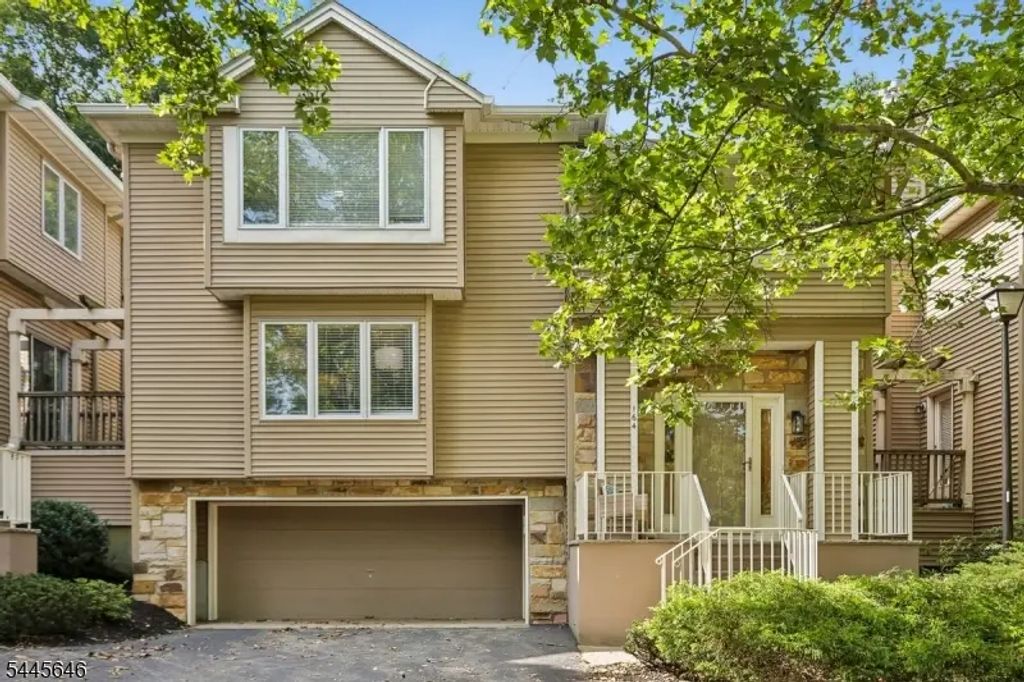 164 Clarken Dr, West Orange Twp.