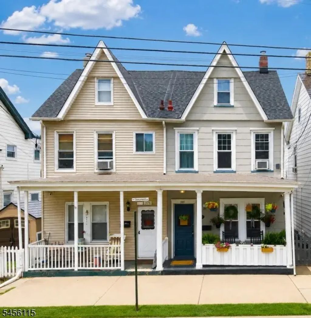374 Firth St, Phillipsburg Town