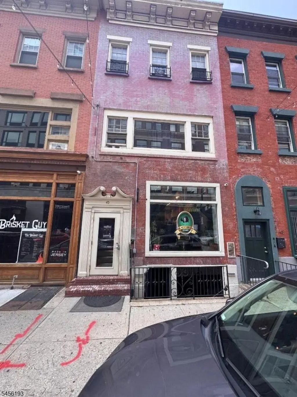 45 Halsey St, Newark City