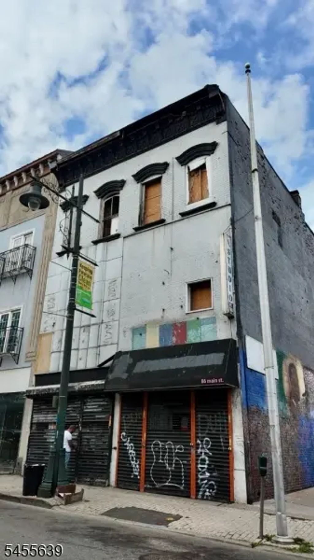 88 Main St, Paterson City