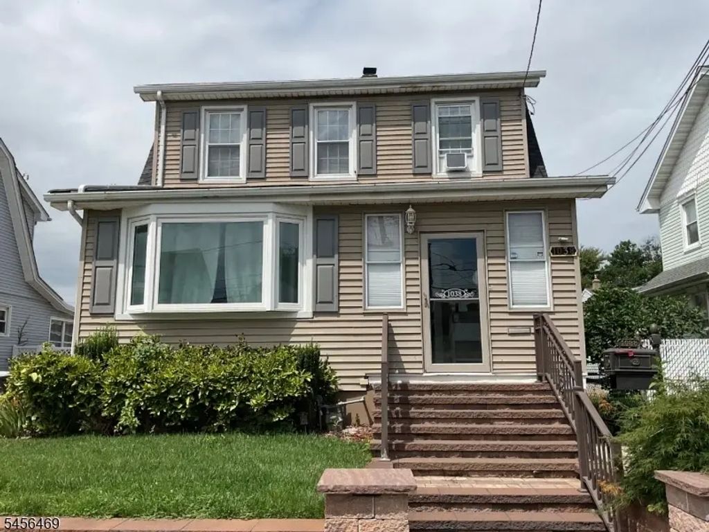 1038 Coolidge Ave, Union Twp.