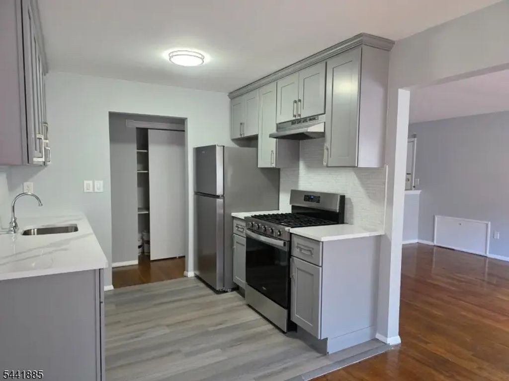 401 Highway22b36u3, North Plainfield Boro