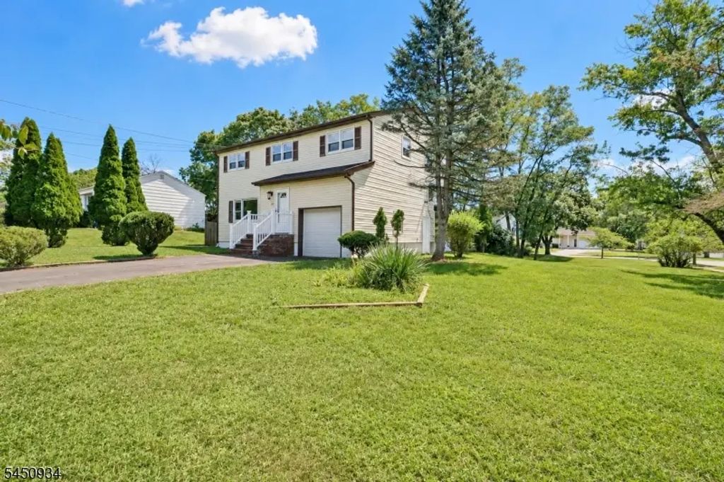 25 Lincoln Ave, Piscataway Twp.