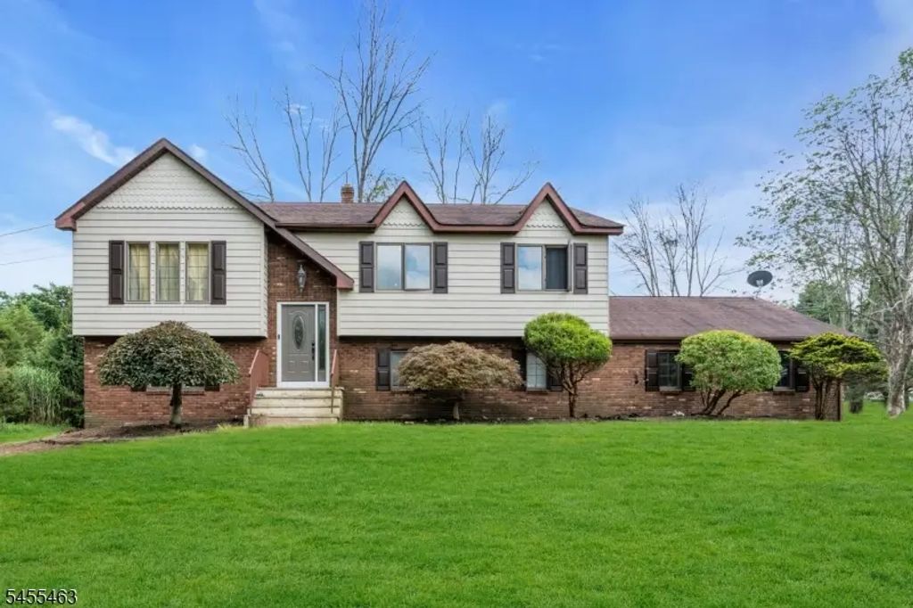 117 Beemer Church Rd, Wantage Twp.