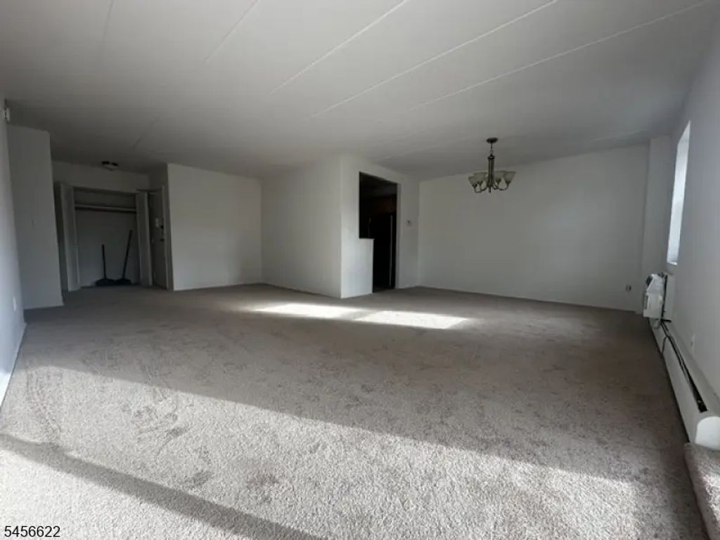 77 Prospect Ave, Hackensack City