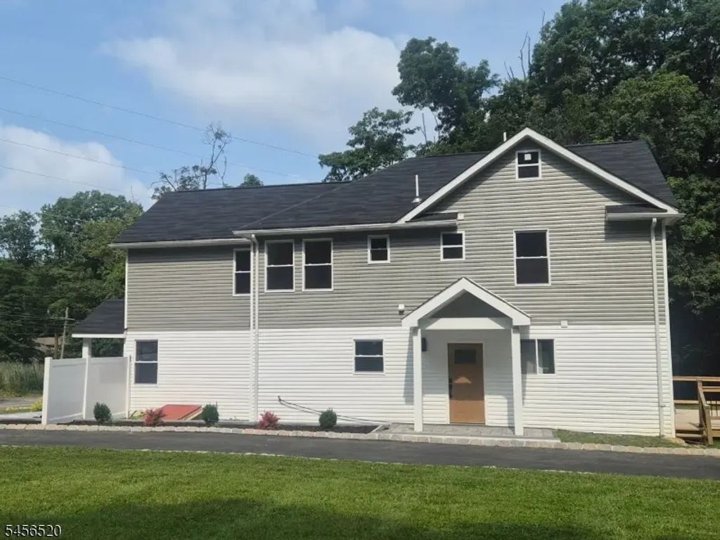 1453 Sussex Tpke, Randolph Twp.
