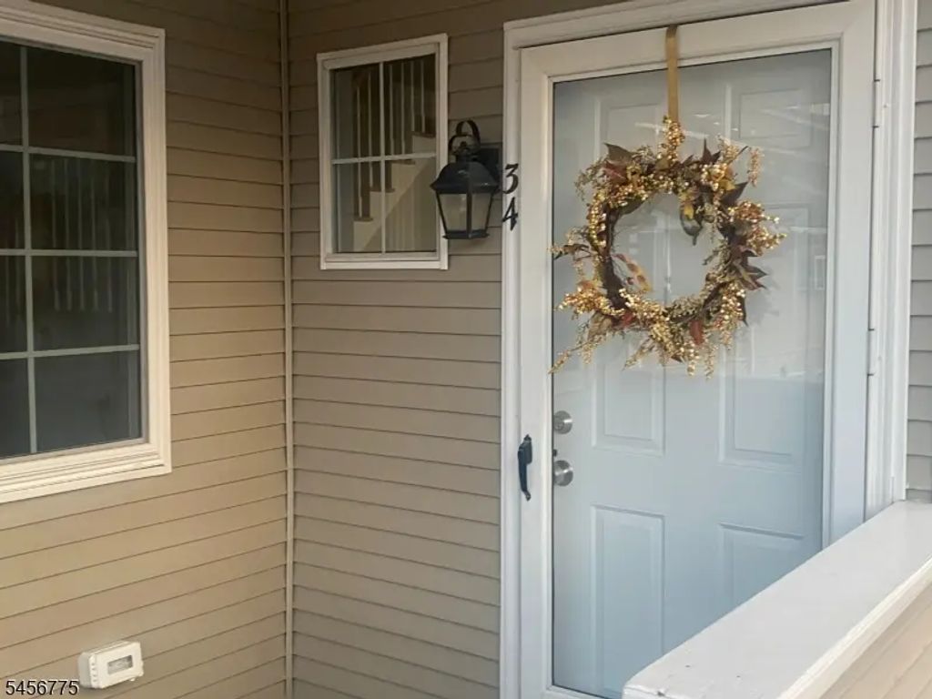 34 Ashley Court Ondo, Bedminster Twp.