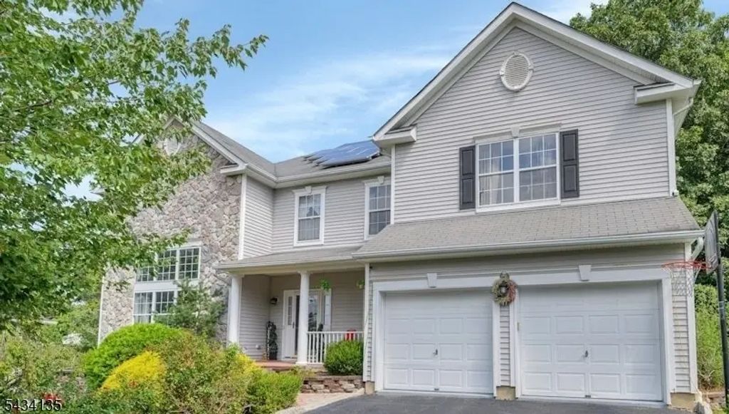102 Black Oak Trail, Jefferson Twp.
